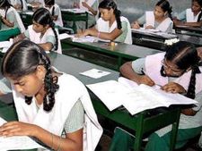 நாளை 10ம் வகுப்பு பொது தேர்வு தொடக்கம்- தேர்வெழுதும் 11 லட்சம் மாணவர்கள்