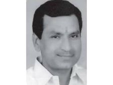 வேட்புமனு தாக்கல் செய்ய சென்றபோது கலெக்டர் அலுவலகத்தில் கொந்தளித்த தேமுதிக வேட்பாளர்