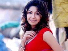 டிவி நடிகையை வெறித்துப் பார்த்து வம்பிழுத்த ஆட்டோ டிரைவர் கைது