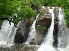 தென் மாவட்டங்களில் கனமழை… நிரம்பி வரும் அணைகள்… நீங்கிய வறட்சி