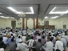 துபாயில் மிஹ்ராஜ் இரவு சிறப்பு தொழுகை 