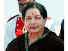 கடலூர் ஸ்டேடியத்தை சேதப்படுத்திய வழக்கு – ஜெ.வுக்கு விளக்கம் கேட்டு ஹைகோர்ட் நோட்டீஸ்!