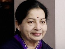 சொத்துக் குவிப்பு வழக்கு தீர்ப்பு இடம் மாறியது ஏன்?: வாஸ்து பார்க்கிறாரா ஜெயலலிதா?