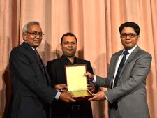 துபாயில் அபுல் கலாம் ஆசாத் வாழ்க்கை வரலாற்று நிகழ்ச்சி