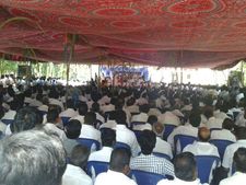 மதுரை நீதிமன்ற வளாகத்தில் 