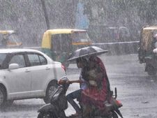 குன்னூரில் வெளுத்து வாங்கிய மழை; மதுரையில் கொளுத்திய வெயில்