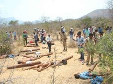  பானிப்பூரி சாப்பிட்டவர்களை கூட்டிப் போய் கொன்றார்கள் – என்கவுண்டரிலிருந்து தப்பிய 3 பேர் “பகீர்”!