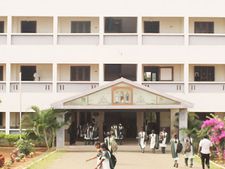 ஈரோட்டில் 2 கல்லூரிகளில் பொறியியல் விண்ணப்பங்கள் விநியோகம்!