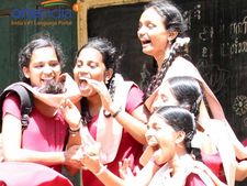 பிளஸ் 2 தேர்வு முடிவு: தமிழகத்தைப் போலவே புதுவையிலும் 2 மாணவிகள் முதலிடம்