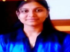 பெங்களூரில் சுட்டுக்கொல்லப்பட்ட பிளஸ் டூ மாணவி, முதல் வகுப்பில் தேர்ச்சி! பெற்றோர் கதறல்