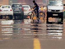 அதிகரிக்கும் அனல் காற்று பலி - தெலுங்கானா மக்கள் வீட்டை விட்டு வெளியே வரக்கூடாது என எச்சரிக்கை