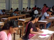 சிங்கப்பூர் பள்ளியில் தமிழாசிரியர் பணிக்கு அண்ணாமலைப் பல்கலையில் வளாகத் தேர்வு