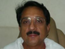 மோடி, அமித்ஷாவை விமர்சித்த எம்.எல்.ஏ.வுக்கு விளக்கம் கேட்டு பாஜக நோட்டீஸ்