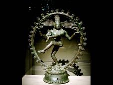 மதுரை கோயிலில் 120 வருட பழமையான நடராஜர்- சிவகாமியம்மன் ஐம்பொன் சிலைகள் திருட்டு 