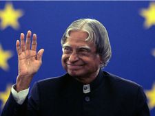 கலாம் நிரந்தர துயில் கொள்ளும் இடம் தேர்வு... இறுதி முகத்தைக் காணும் சோகத்தில் ராமேஸ்வரம் மக்கள்