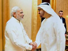 தீவிரவாதத்தை எதிர்த்து அமீரகமும், இந்தியாவும் சேர்ந்து போராடும்: துபாயில் மோடி பேச்சு
