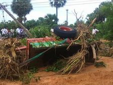 கடலூரில் ரூ1,000 கோடிக்கு சேதம்... படுமந்தமாக நிவாரணப் பணிகள்.. கடும் கொந்தளிப்பில் பொதுமக்கள்