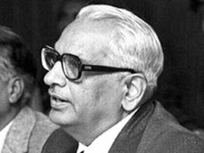 குஜராத் முன்னாள் ஆளுநர் ஆர்.கே.திரிவேதி காலமானார்!