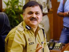 செளதி அரேபியாவுக்கான இந்திய தூதராக மும்பை போலீஸ் கமிஷனர் அஹமது ஜாவேத் நியமனம்