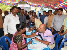 கமல்ஹாசன் ரசிகர்களின் நிவாரண மற்றும் மருத்துவ உதவிகளுக்கு... அதிகாரிகள் அனுமதி மறுப்பு