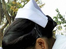 நர்சிங் மாணவி மர்ம சாவு- கலெக்டர் அலுவலகத்தை பொதுமக்கள் முற்றுகை
