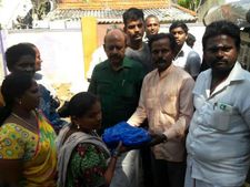 தூத்துக்குடியில் வெள்ளத்தால் பாதிக்கப்பட்ட மக்களுக்கு மோடி பரிஷத் உதவி
