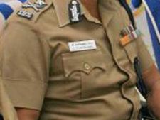 தேர்தல் வருது பின்னே.. டிரான்ஸ்பர்  வருது முன்னே... ஈரோட்டில் 17 எஸ்.ஐ.க்கள் மாற்றம்!