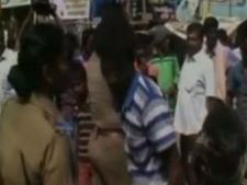  ஜல்லிக்கட்டு தடையை நீக்க கோரி போராட்டம்- 2 வது நாளாக கொந்தளிப்பில் தென் மாவட்டங்கள்!
