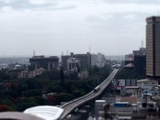 கால் நூற்றாண்டுக்கு பிறகு, கடுமையான மின்வெட்டு, குடிநீர் தட்டுப்பாட்டில் தவிக்கிறது பெங்களூர்