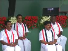 தேர்தல் பிரச்சாரத்தில் ஜெயலலிதா பேசும்போது தூங்கி வழிந்த வேட்பாளர்கள்...