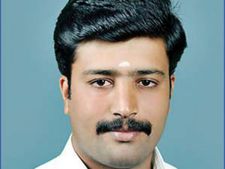 இளம், நடுத்தர வயதினருடன் நீலகிரியில் களமிறங்கிய அதிமுக- வேட்பாளர் பயோடேட்டா