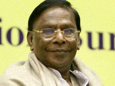மோடியை பின்பற்றி மத்திய அரசிடம் புதுச்சேரிக்காக போராடுவேன்- நாரயணசாமி