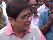கழிப்பறைகள் கட்டினால் ‘கபாலி’ டிக்கெட் பரிசு... கிரண்பேடி அதிரடி- வீடியோ 