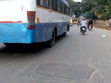 காங்கிரஸ் ஆட்சிதான் என்றாலும், பாரத் பந்த்தால் பெங்களூரில் பெரிய பாதிப்பில்லை