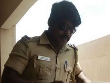 ஹவலா பணத்தை 'ஸ்கெட்ச் போட்டு' கொள்ளையடித்த பலே கரூர் போலீசார்.... இன்ஸ்பெக்டர் கைதால் பரபரப்பு!
