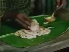 குடியால் விபரீதம்.. போதையில் வேகம் வேகமாக சாப்பிட்ட இளைஞர்... தொண்டையில் ‘பரோட்டா’ சிக்கி பலி! 