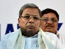 நிலம், நீர், மொழியைவிட மனிதாபிமானம் முக்கியம்.. இரு மாநில மக்கள் அமைதிகாக்க சித்தராமையா கோரிக்கை