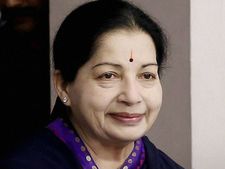 அதிமுக வேட்பாளர்கள் அங்கீகார கடிதத்தில் ஜெ. பெருவிரல் ரேகை- தேர்தல் ஆணையம் ஒப்புதல்! 