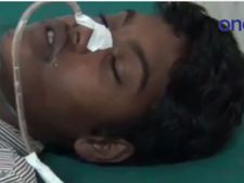 மற்ற மாணவர்கள் முன்பு அடித்ததால் வேதனை... எறும்பு மருந்து சாப்பிட்டு மாணவர் தற்கொலை முயற்சி- வீடியோ