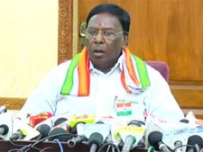 மோடி அரசின் தவறான முடிவால் புதுவையில் தொழில் பாதிப்பு... நாராயணசாமி தாக்கு- வீடியோ