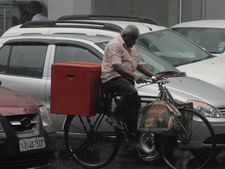 கடலூர் பள்ளி, கல்லூரிகளுக்கு நாளை விடுமுறை - அண்ணாமலை பல்கலைக்கழக தேர்வுகள் ரத்து 