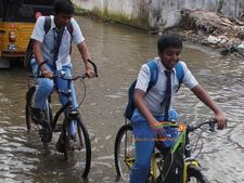 சென்னை, திருவள்ளூர், காஞ்சி மாவட்டங்களில் இன்று பள்ளிகள் வழக்கம் போல இயங்கும்