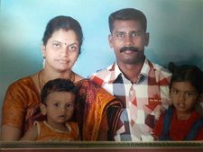 சேலம் அருகே சோகம்.. லாரி மோதியதில் போலீஸ் ஏட்டு, மனைவி, மகன்கள் உள்பட 4 பேர் சம்பவ இடத்திலேயே பலி 