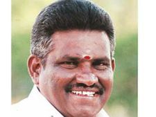 போன் போட்டு குடும்பத்தை திட்டுகிறார்கள்.. புலம்பும் அதிமுக எம்எல்ஏ அம்மன் அர்ஜீனன்! 