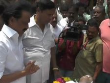  திமுக மூத்த தலைவர் என்.பெரியசாமி மரணம்... மு.க.ஸ்டாலின் நேரில் அஞ்சலி - வீடியோ 