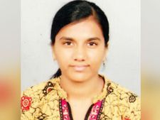 அப்பா இறந்துட்டா படிப்பை நிறுத்தணுமா… நாமக்கல் பெண் டாக்டராக நாமும் உதவலாமே! 