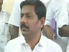 அரசு விழாவில் பங்கேற்க வந்த திமுக எம்எல்ஏக்கள் 3 பேர் கைதாகி விடுவிப்பு.. புதுக்கோட்டையில் பரபரப்பு 