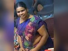 தென்காசியில் சேலைக்குள் மறைத்து தங்க வளையல் திருடிய பெண் கைது