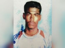  தீவிரவாதிகளுடனான மோதலில் வீரமரணமடைந்த ராணுவ வீரர் இளையராஜா உடல் சொந்த ஊரில் அடக்கம்! 
