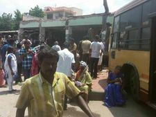  அதிகாரிகளின் மெத்தனத்தால்தான் சோமனூர் பேருந்து நிலைய கட்டிடம் இடிந்து விழுந்தது! 